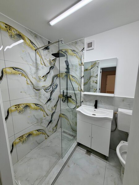 Drumul Taberei Raul Doamnei - Romancierilor